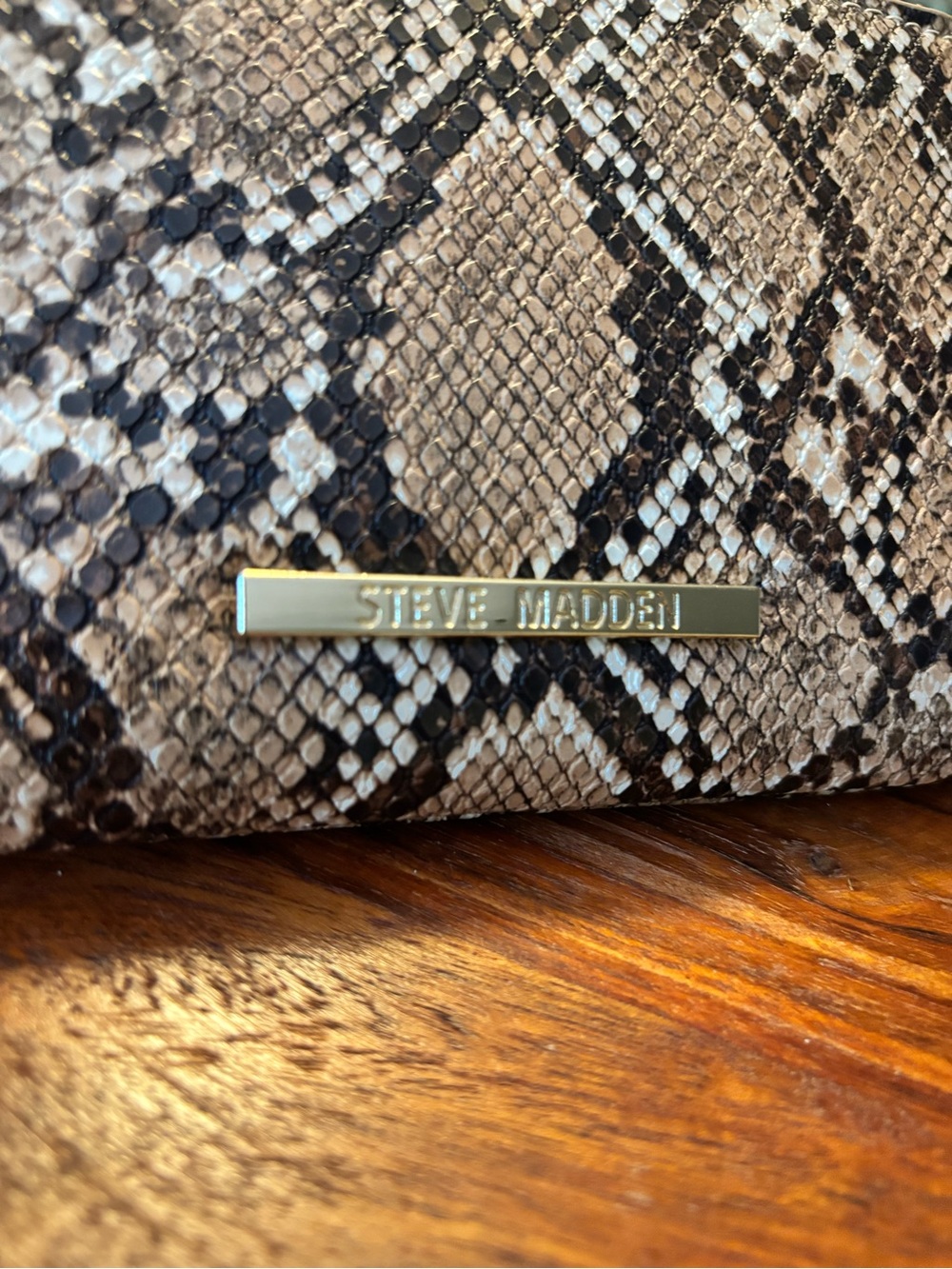 Steve Madden Wristlet